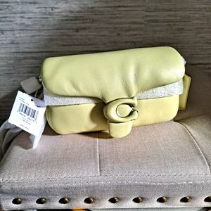 🔥🔥COACH Pillow Tabby 18🔥🔥